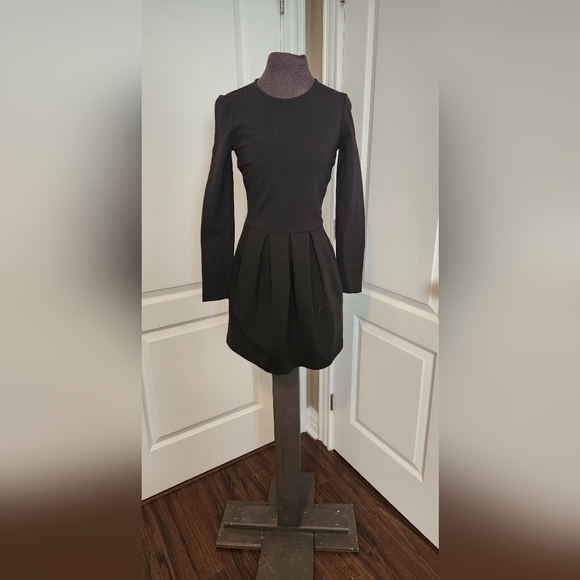 Talula Dresses & Skirts - Women's Talula Black Dress Size 00